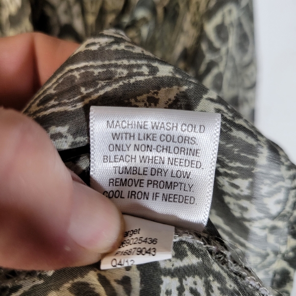 Converse One Star green sheer print sleeveless blouse Size XS - Picture 8 of 9